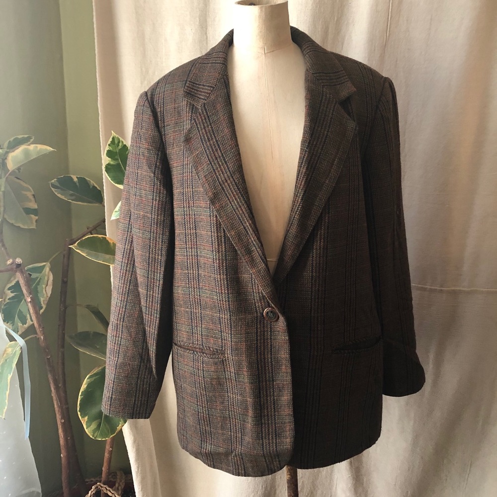 vintage + fall tones plaid blazer